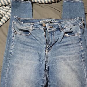 American Eagle Outfitters Light Wash Skinny Jeans next level stretch